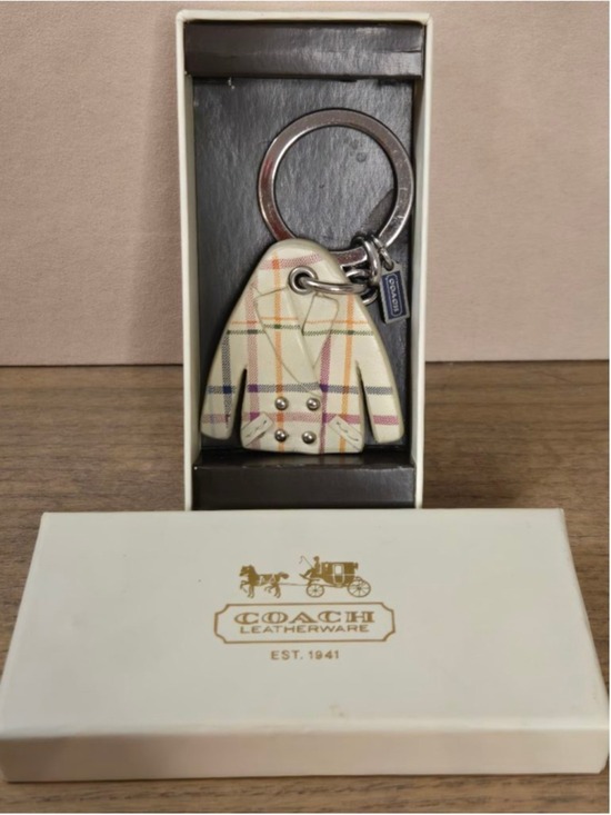 Coach Accessories - Coach Tattersal Plaid Coat Peacoat Leather Keychain Key Fob EUC